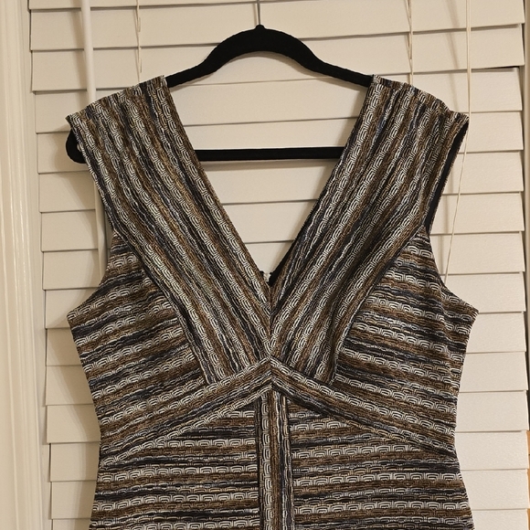 Robbie Bee Silver Black Ruched Cocktail Dress - Picture 3 of 12